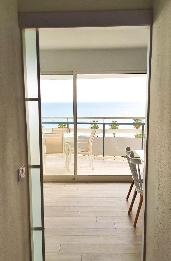 Fantastic Sea View On The Beach Salou Extérieur photo